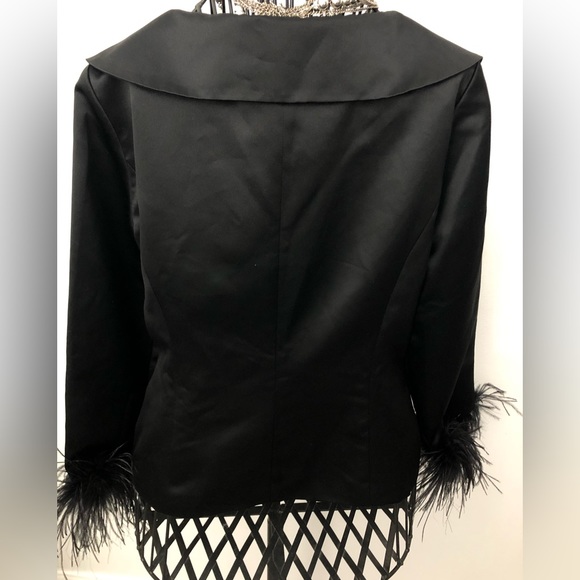 Jessica Howard feathers black blazer size 12p - Picture 4 of 9